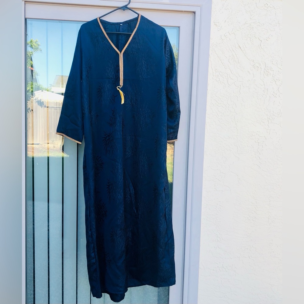 Elegant dark navy and Gold abaya